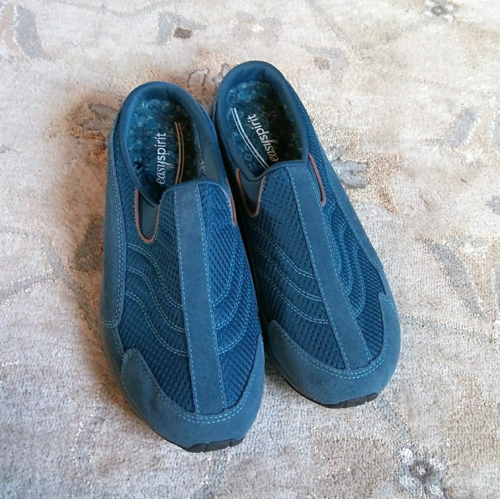 Traveltime Classic Clogs